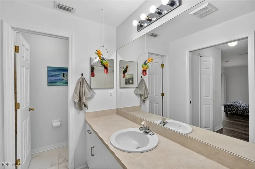 2000 NW 6th Street Cape Coral FL 33993