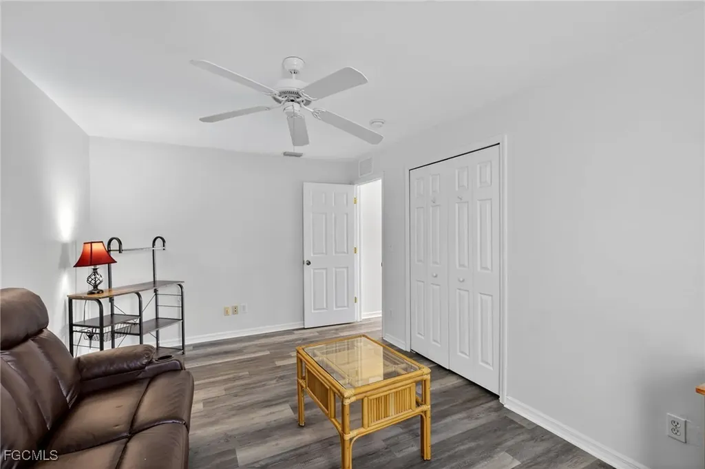 2000 NW 6th Street Cape Coral FL 33993