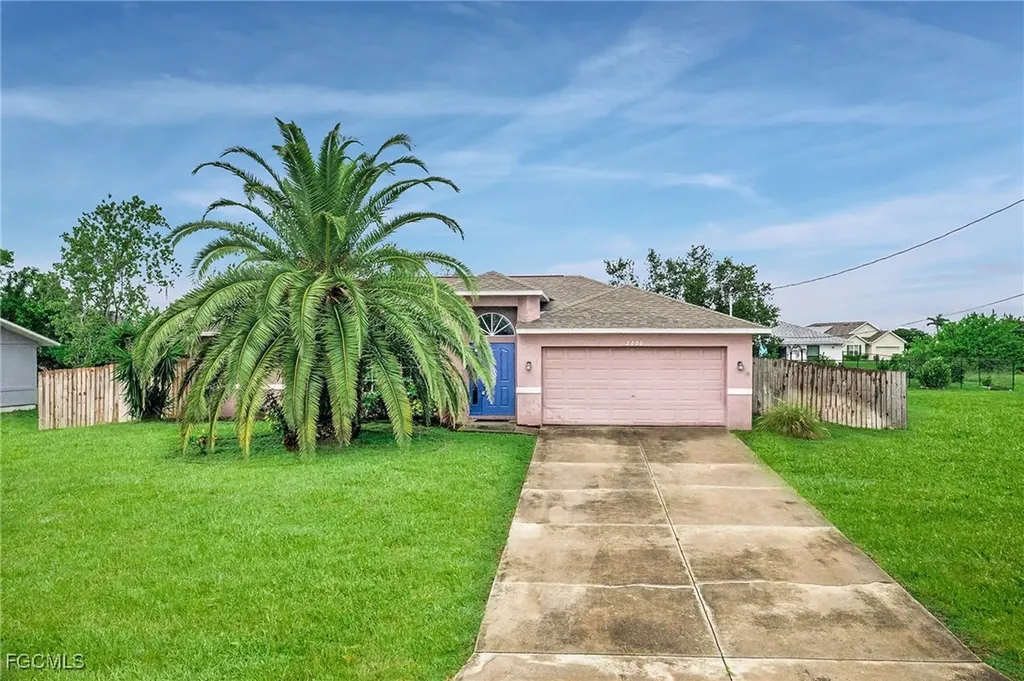 2000 NW 6th Street Cape Coral FL 33993