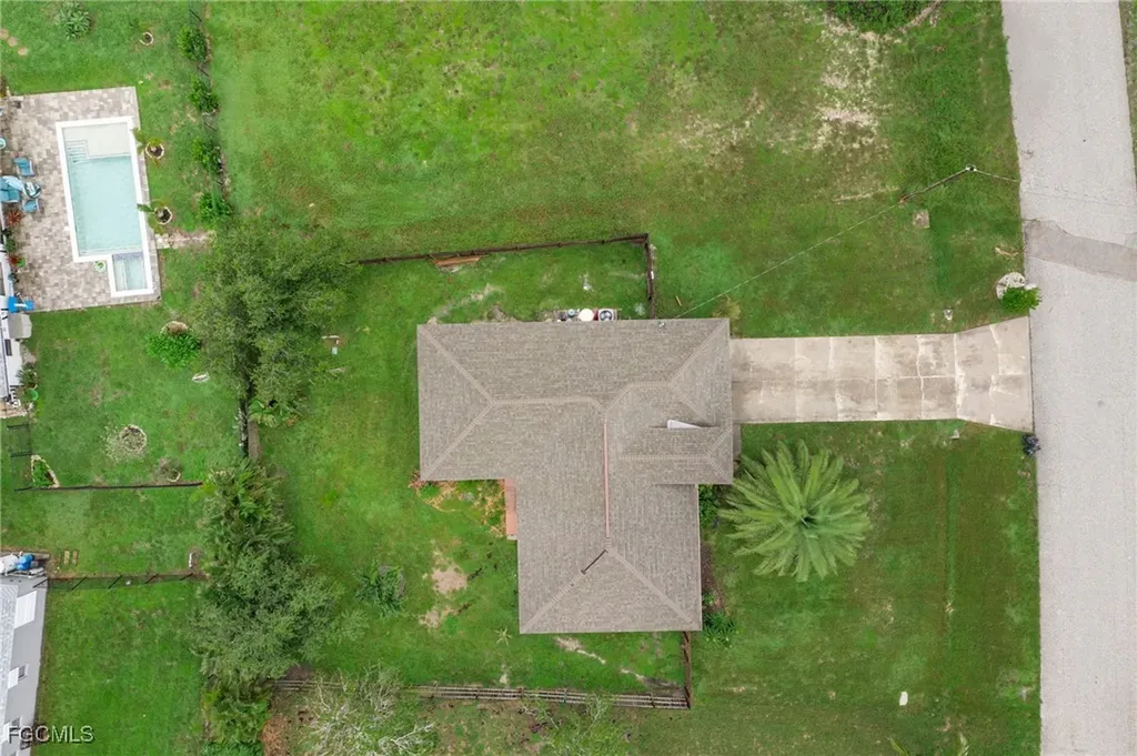 2000 NW 6th Street Cape Coral FL 33993