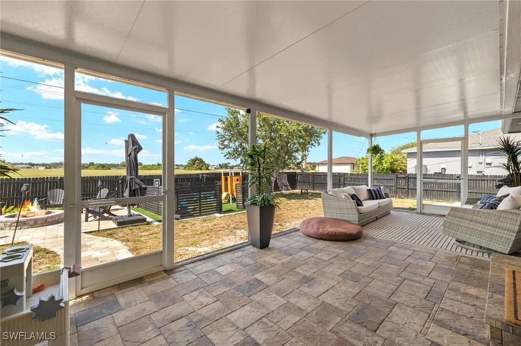 329 NE 27th Street Cape Coral FL 33909