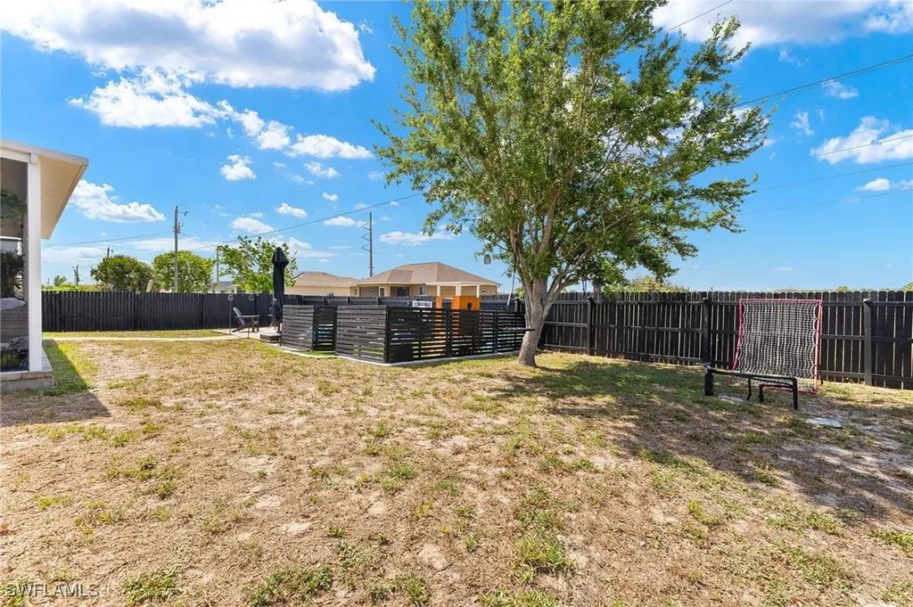 329 NE 27th Street Cape Coral FL 33909