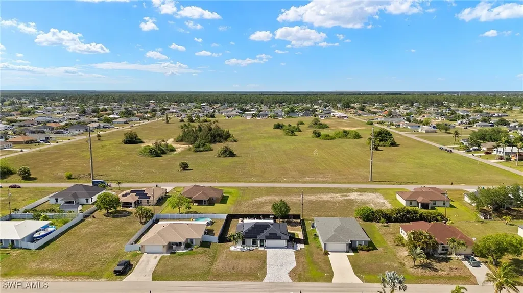 329 NE 27th Street Cape Coral FL 33909
