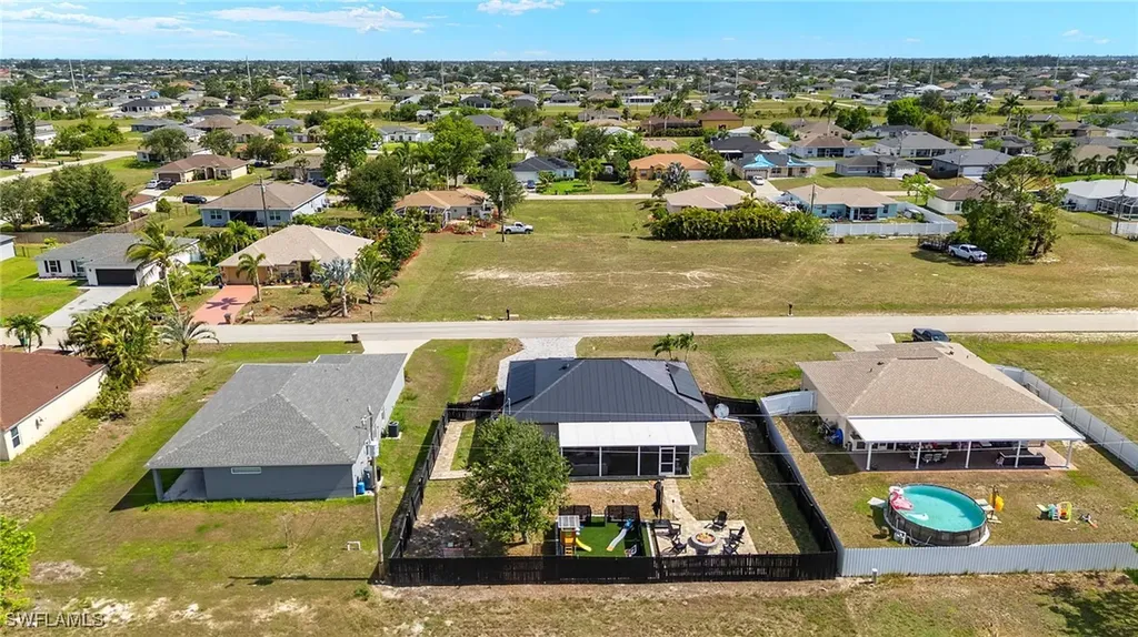 329 NE 27th Street Cape Coral FL 33909