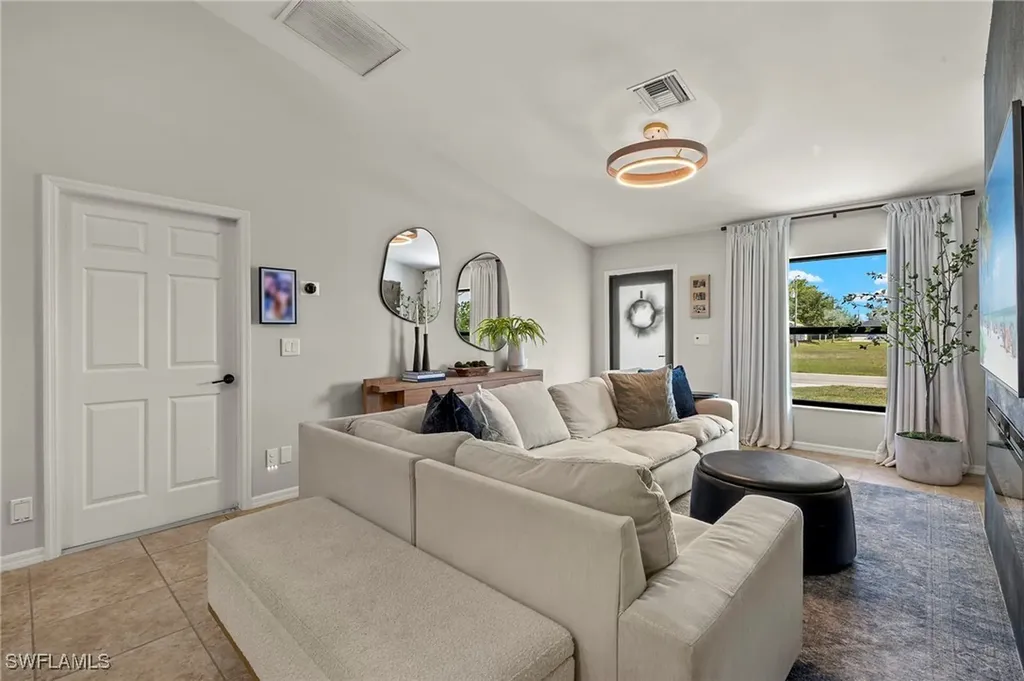 329 NE 27th Street Cape Coral FL 33909