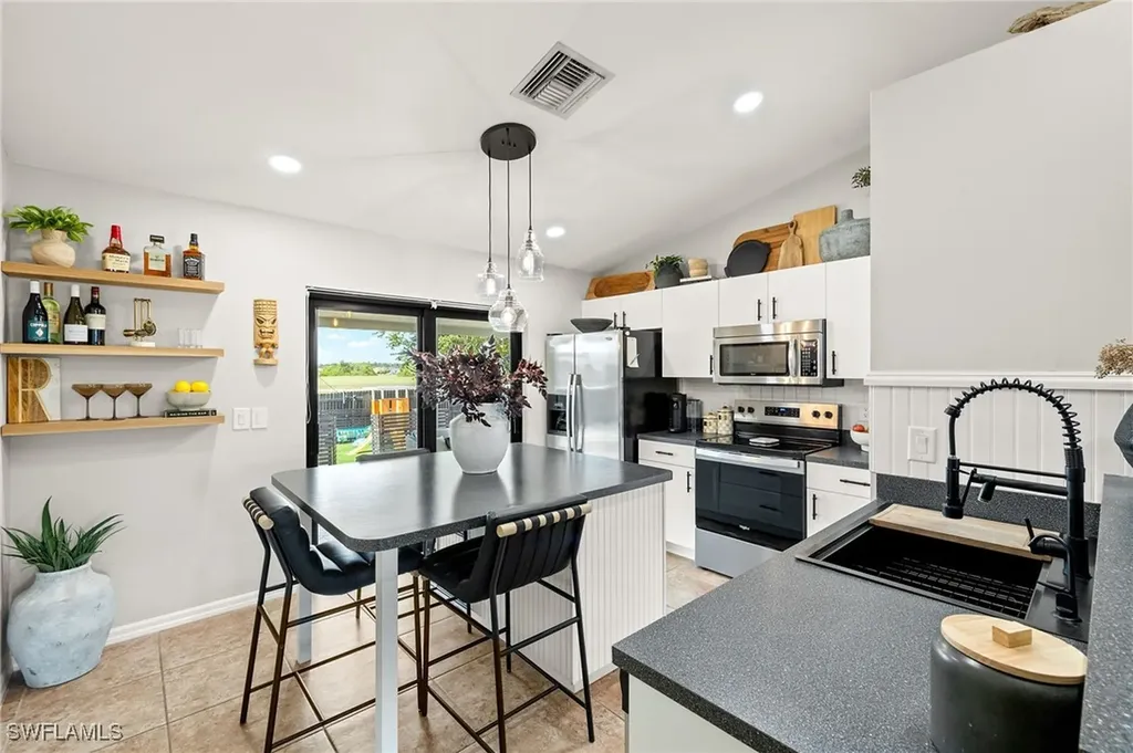 329 NE 27th Street Cape Coral FL 33909