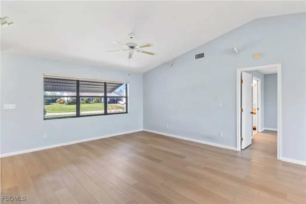 223 SE 16th Street Cape Coral FL 33990