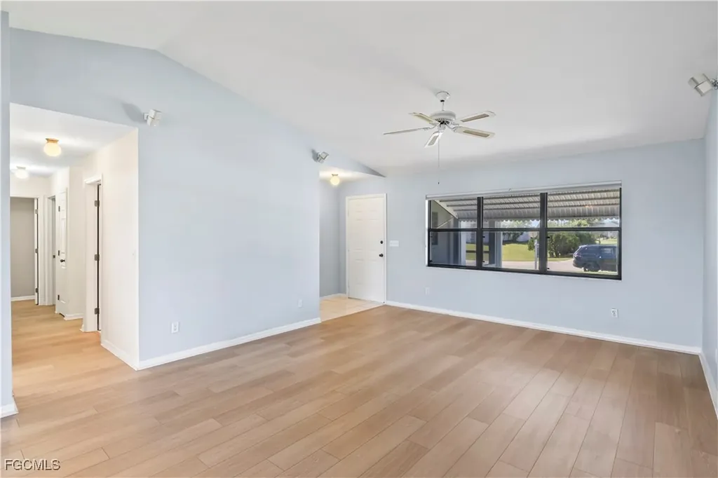 223 SE 16th Street Cape Coral FL 33990