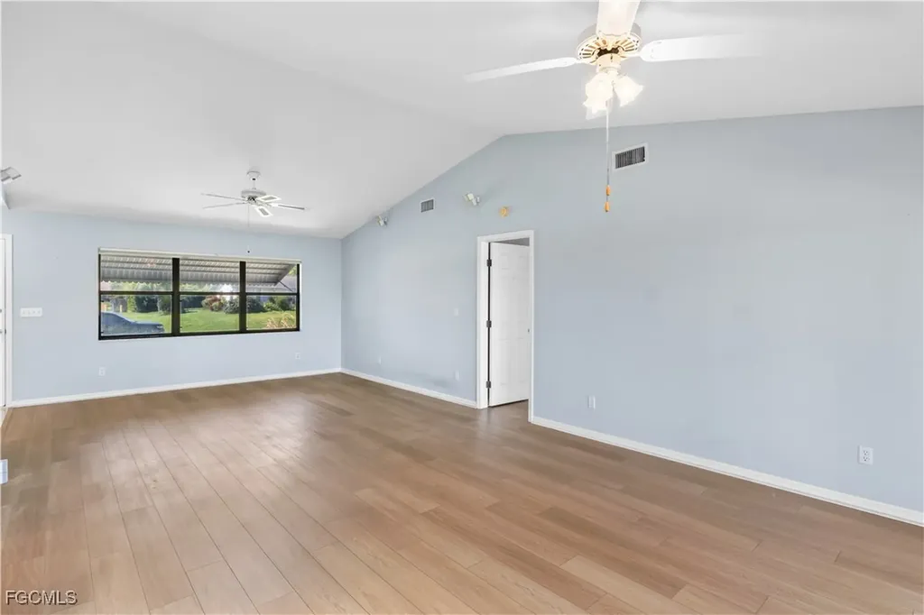 223 SE 16th Street Cape Coral FL 33990