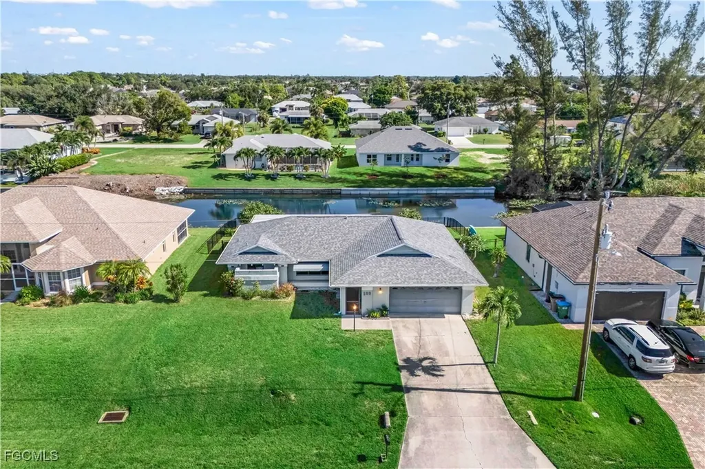 223 SE 16th Street Cape Coral FL 33990