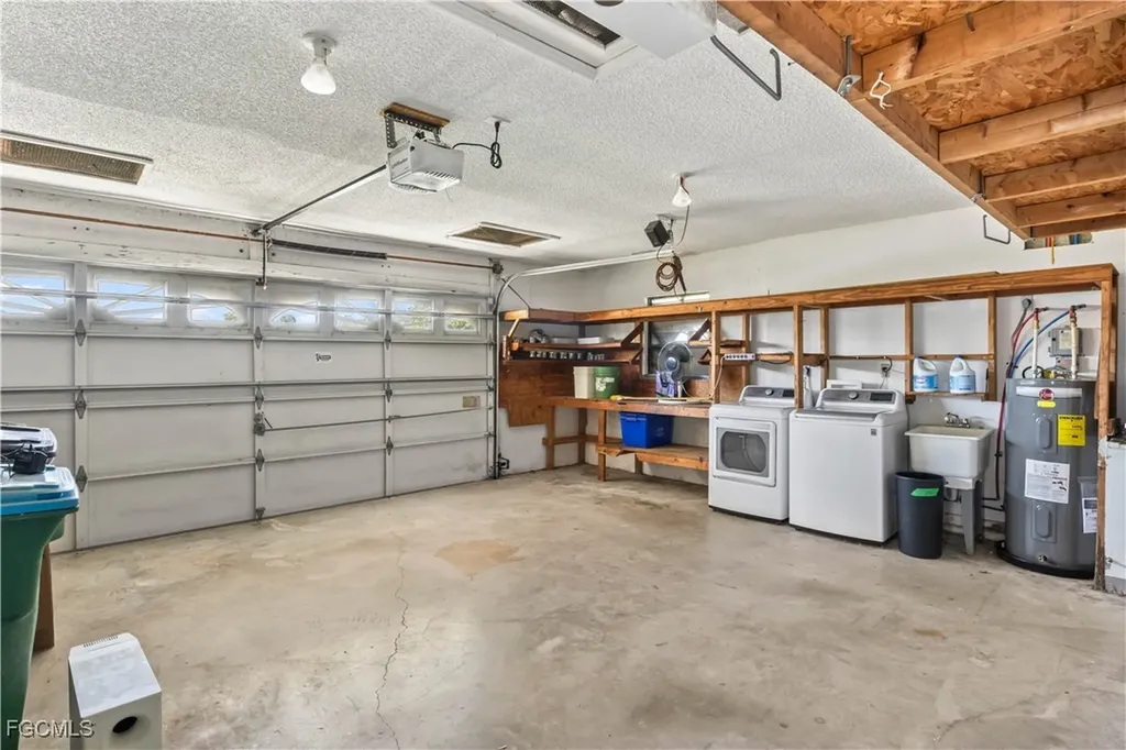 223 SE 16th Street Cape Coral FL 33990