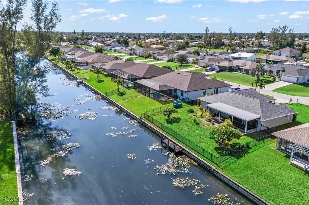 223 SE 16th Street Cape Coral FL 33990