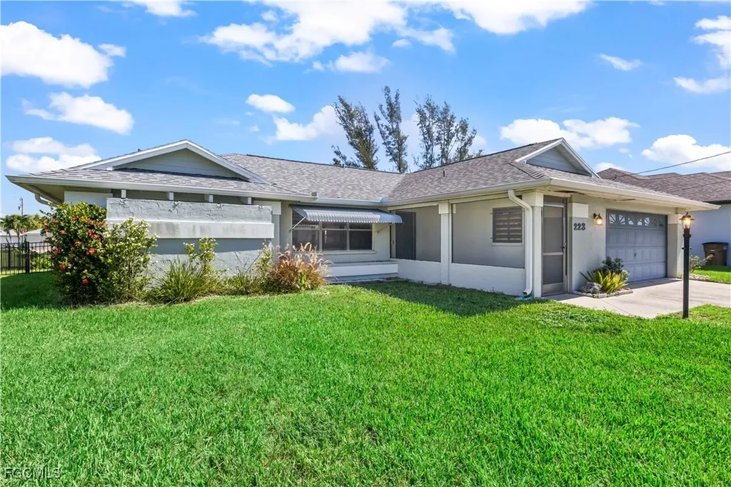 223 SE 16th Street Cape Coral FL 33990