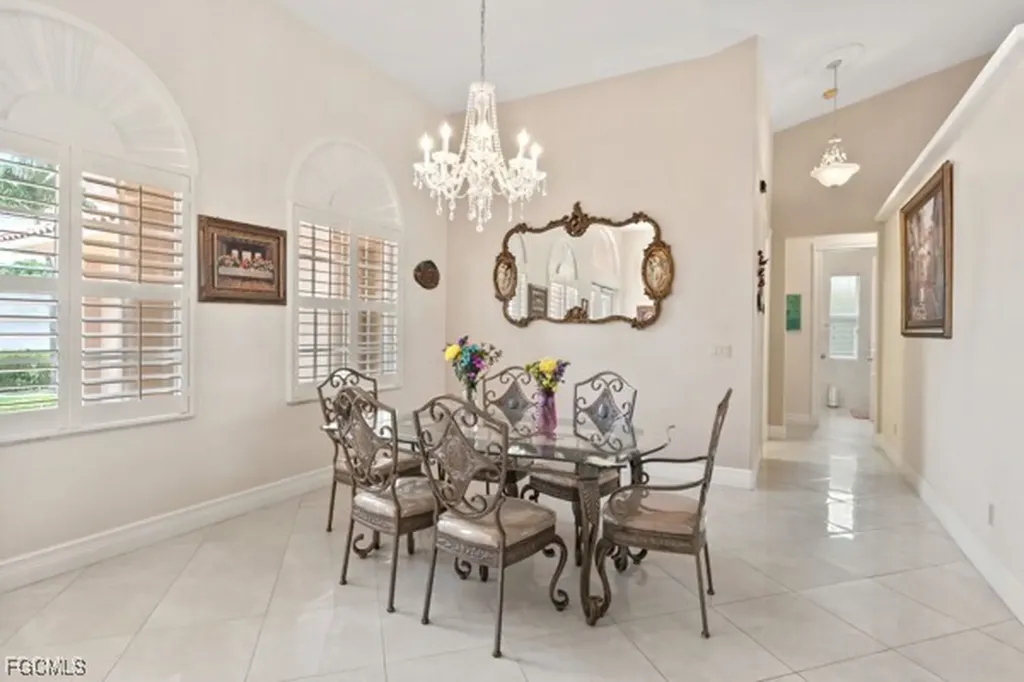 172 SE 23rd Street Cape Coral FL 33990