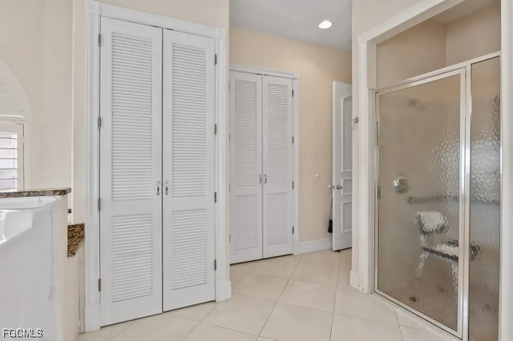 172 SE 23rd Street Cape Coral FL 33990