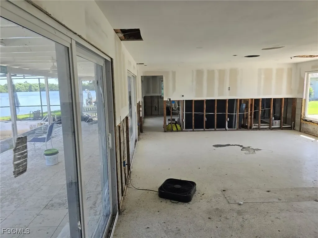 4919 E Riverside Drive Fort Myers FL 33905