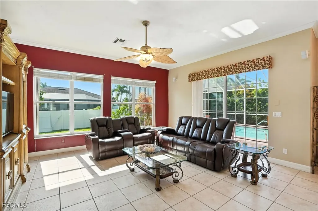 3929 SW 26th Avenue Cape Coral FL 33914