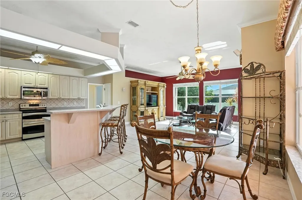 3929 SW 26th Avenue Cape Coral FL 33914