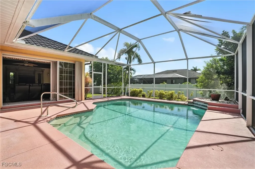 3929 SW 26th Avenue Cape Coral FL 33914