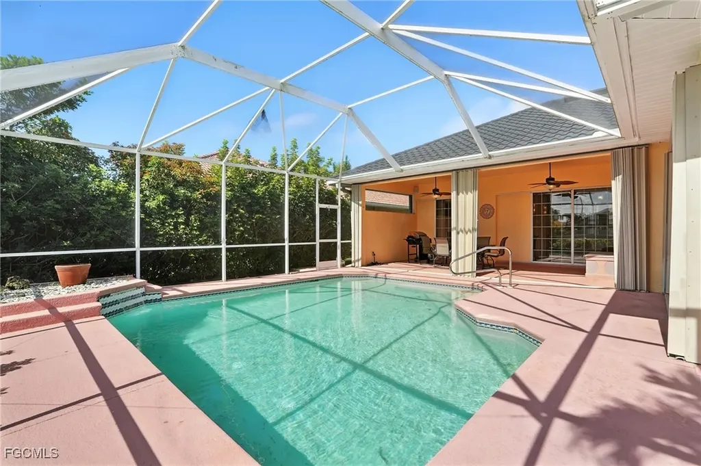 3929 SW 26th Avenue Cape Coral FL 33914