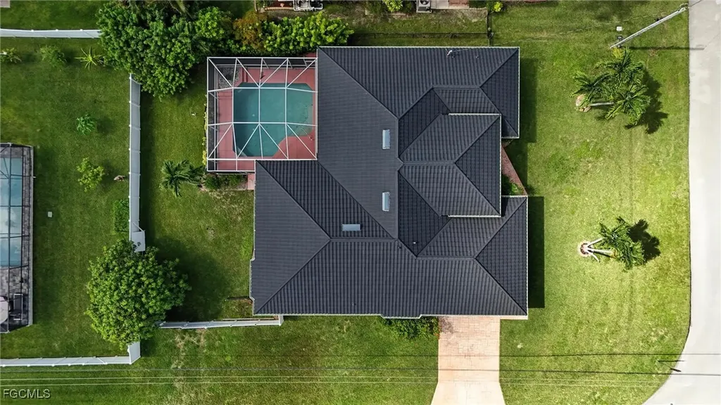 3929 SW 26th Avenue Cape Coral FL 33914