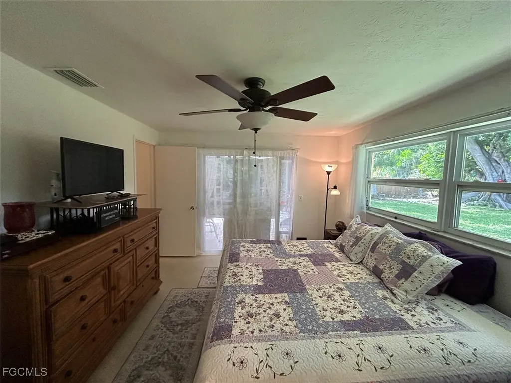 1649 N Hermitage Road Fort Myers FL 33919