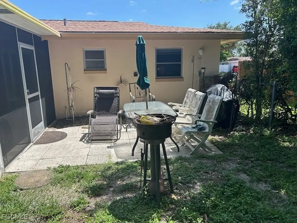 1649 N Hermitage Road Fort Myers FL 33919