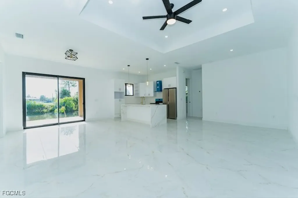 3307 NE 13th Avenue Cape Coral FL 33909