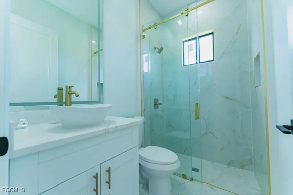 3307 NE 13th Avenue Cape Coral FL 33909