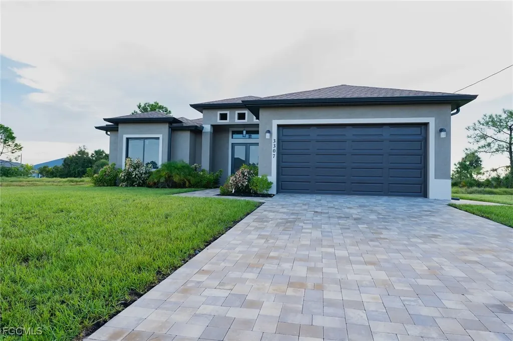 3307 NE 13th Avenue Cape Coral FL 33909