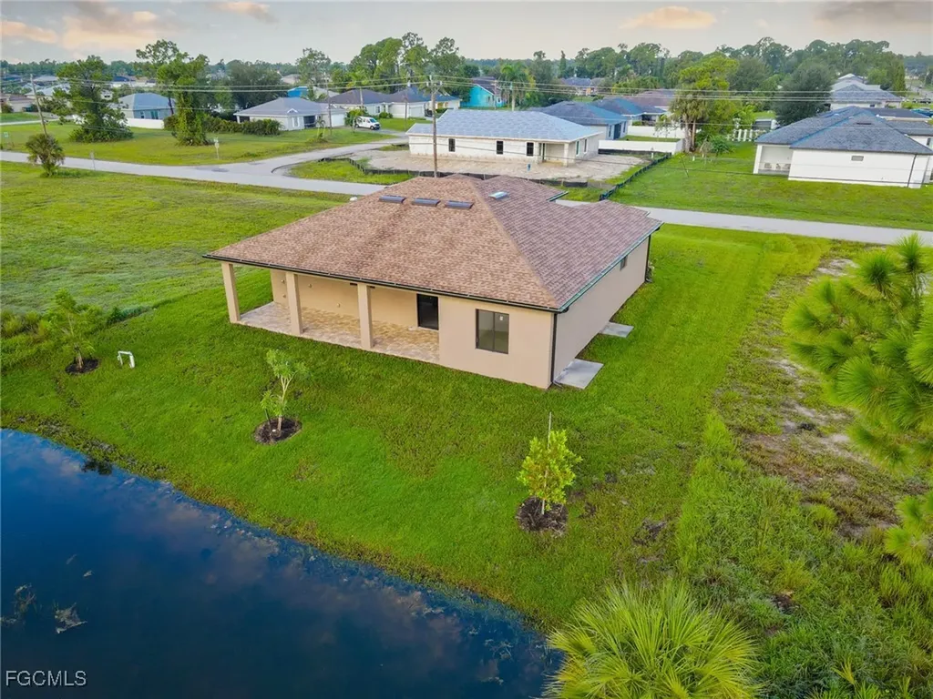 3307 NE 13th Avenue Cape Coral FL 33909