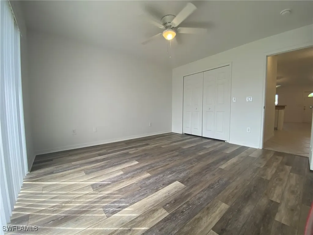 1027 SE 11th Street Cape Coral FL 33990