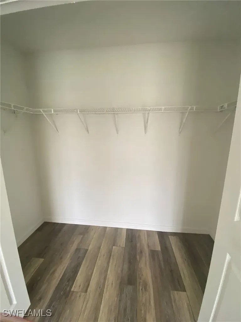 1027 SE 11th Street Cape Coral FL 33990