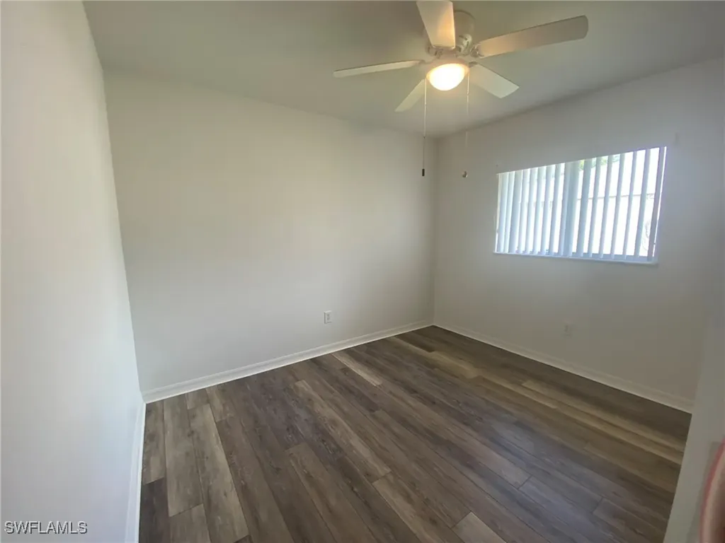 1027 SE 11th Street Cape Coral FL 33990