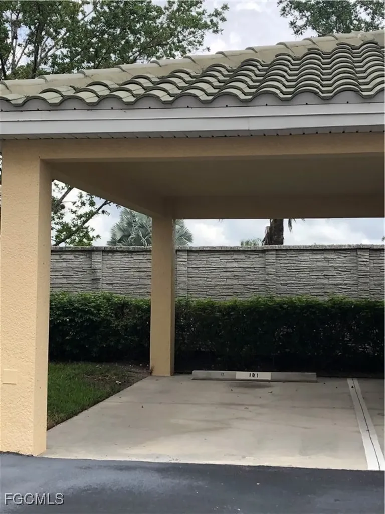 11021 Gulf Reflections Drive Fort Myers FL 33908