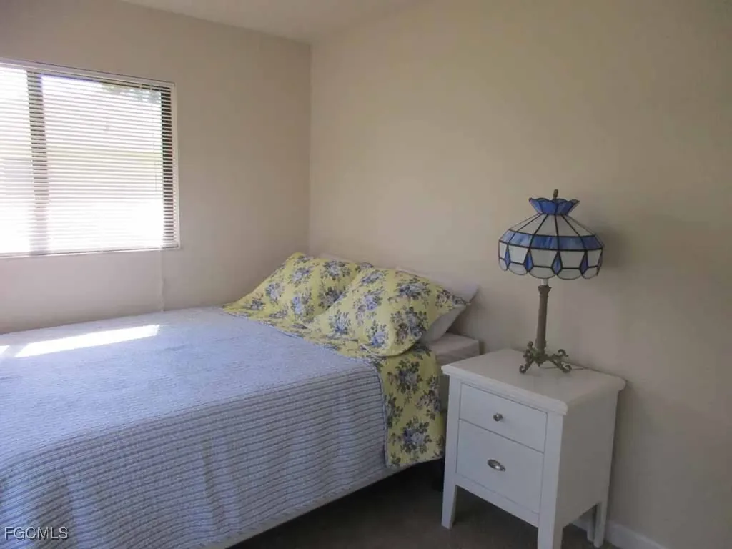 1510 SE 11th Place Cape Coral FL 33990