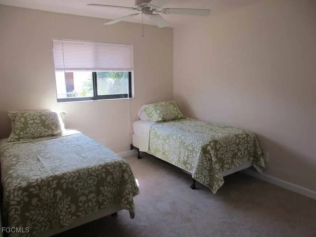 1510 SE 11th Place Cape Coral FL 33990