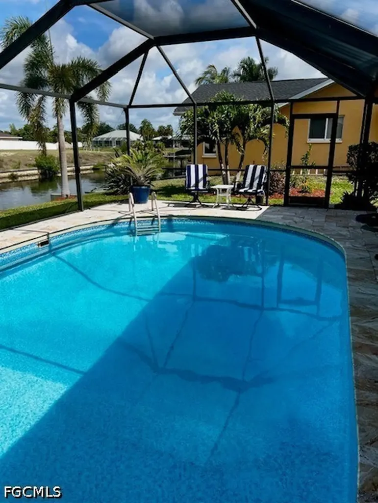 1510 SE 11th Place Cape Coral FL 33990
