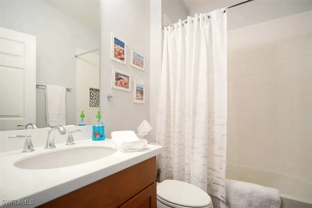 2772 Lambay Court Cape Coral FL 33991