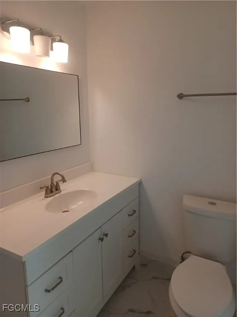 1102 SW 15th Terrace Cape Coral FL 33991