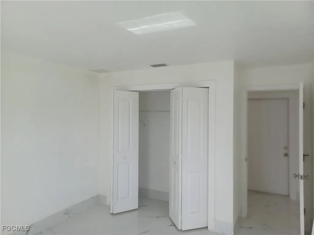 1102 SW 15th Terrace Cape Coral FL 33991