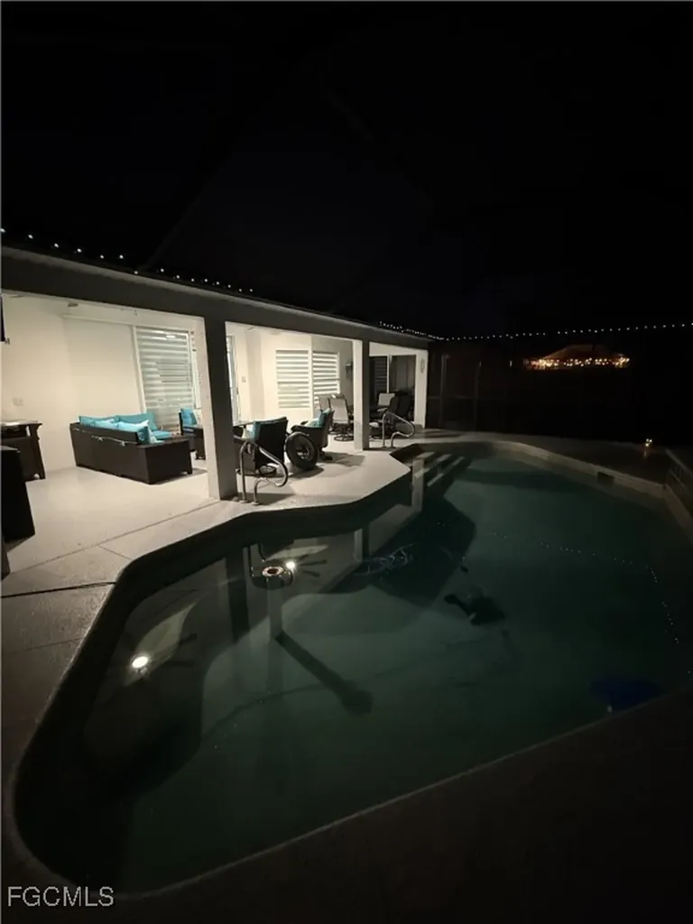 1726 Country Club Boulevard Cape Coral FL 33990