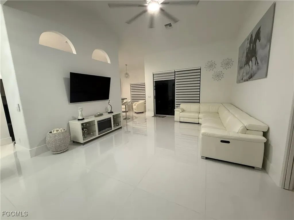 1726 Country Club Boulevard Cape Coral FL 33990