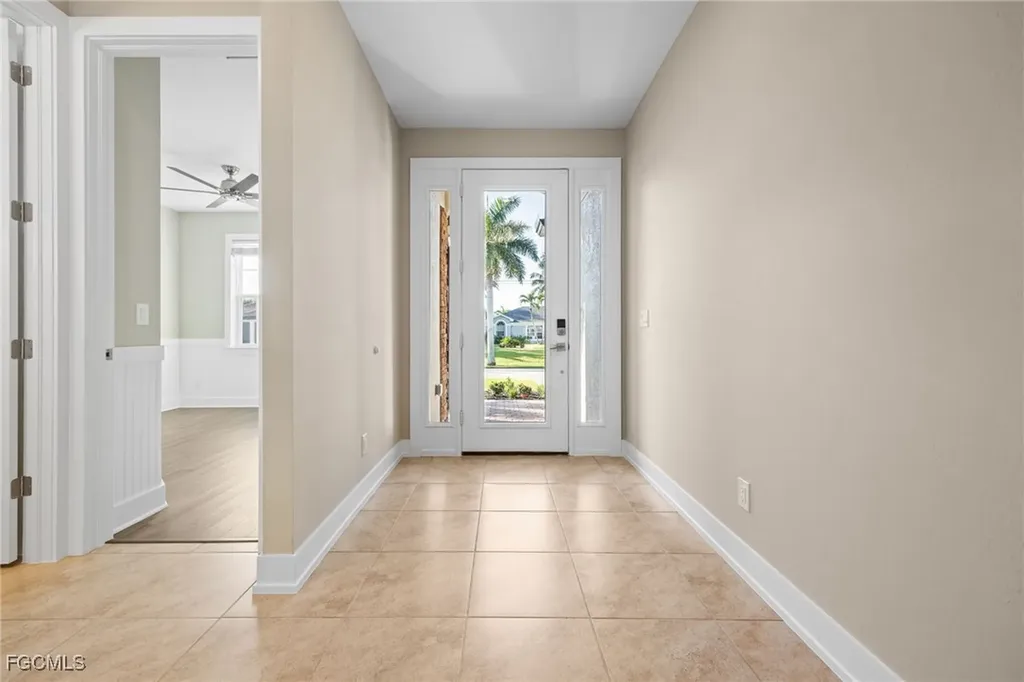 2513 SW 38th Terrace Cape Coral FL 33914