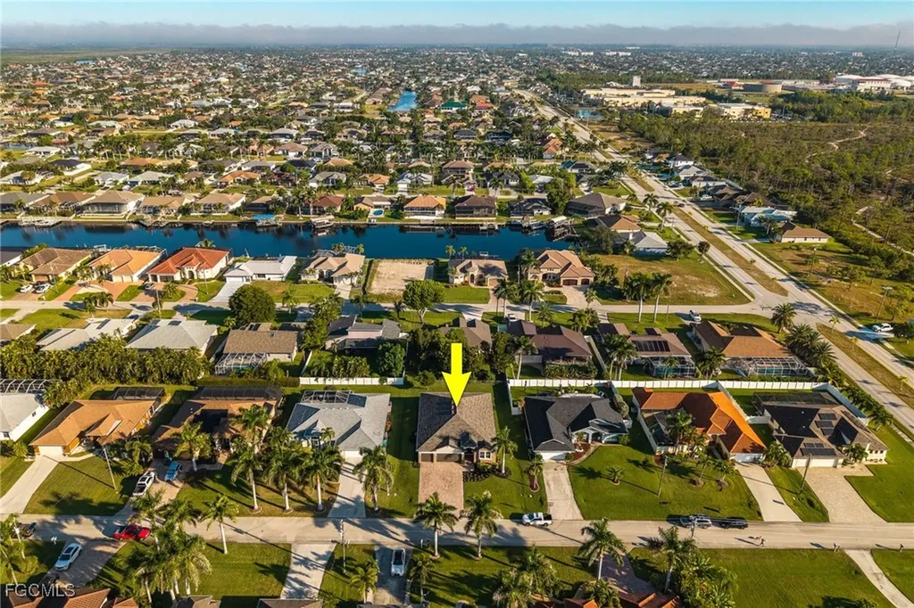 2513 SW 38th Terrace Cape Coral FL 33914