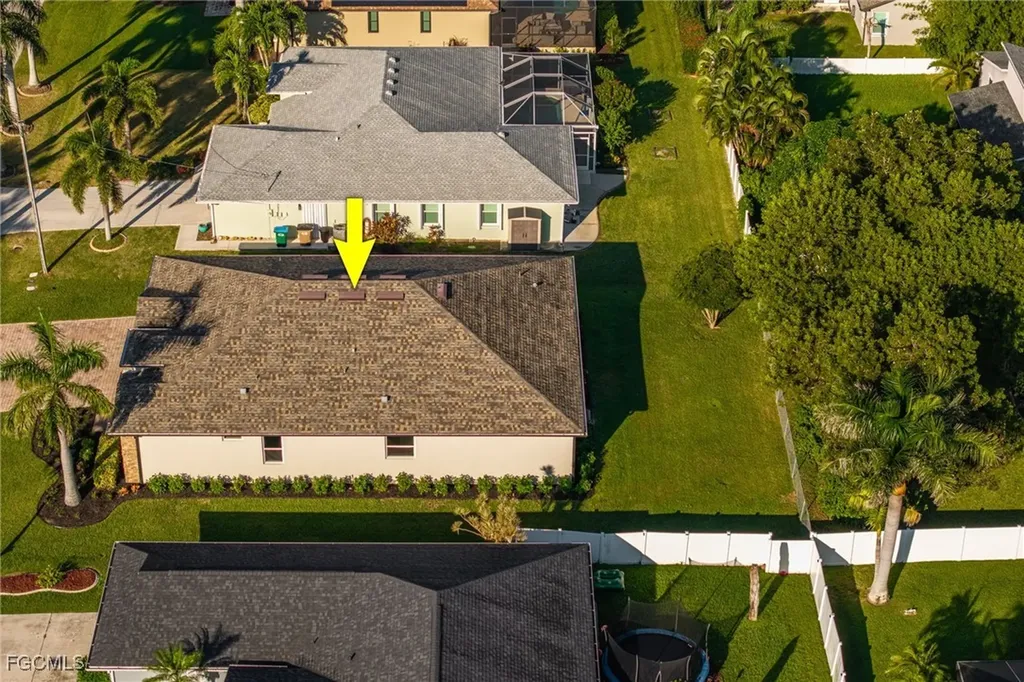 2513 SW 38th Terrace Cape Coral FL 33914