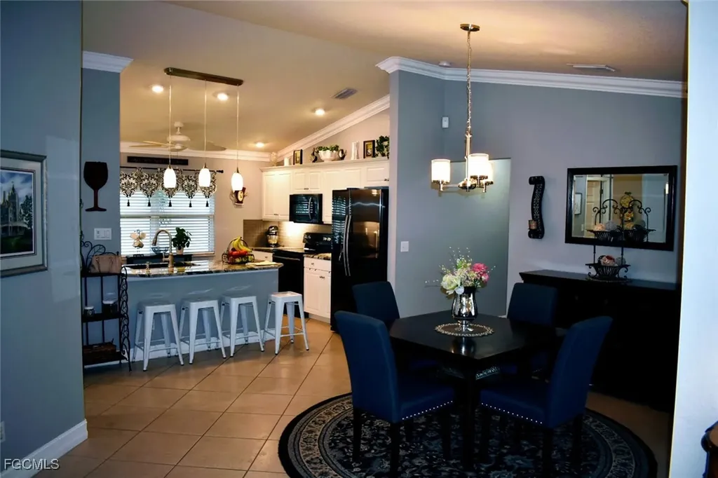 1823 SW 39th Street Cape Coral FL 33914