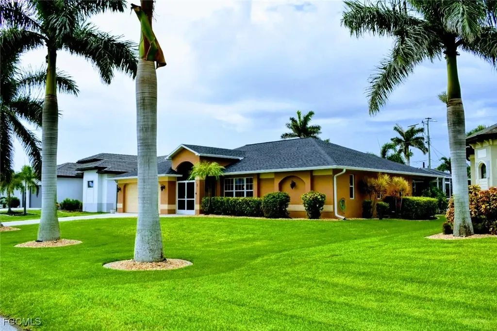 1823 SW 39th Street Cape Coral FL 33914