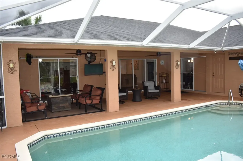 1823 SW 39th Street Cape Coral FL 33914