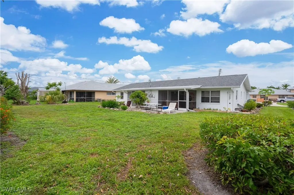 3609 SE 9th Place Cape Coral FL 33904